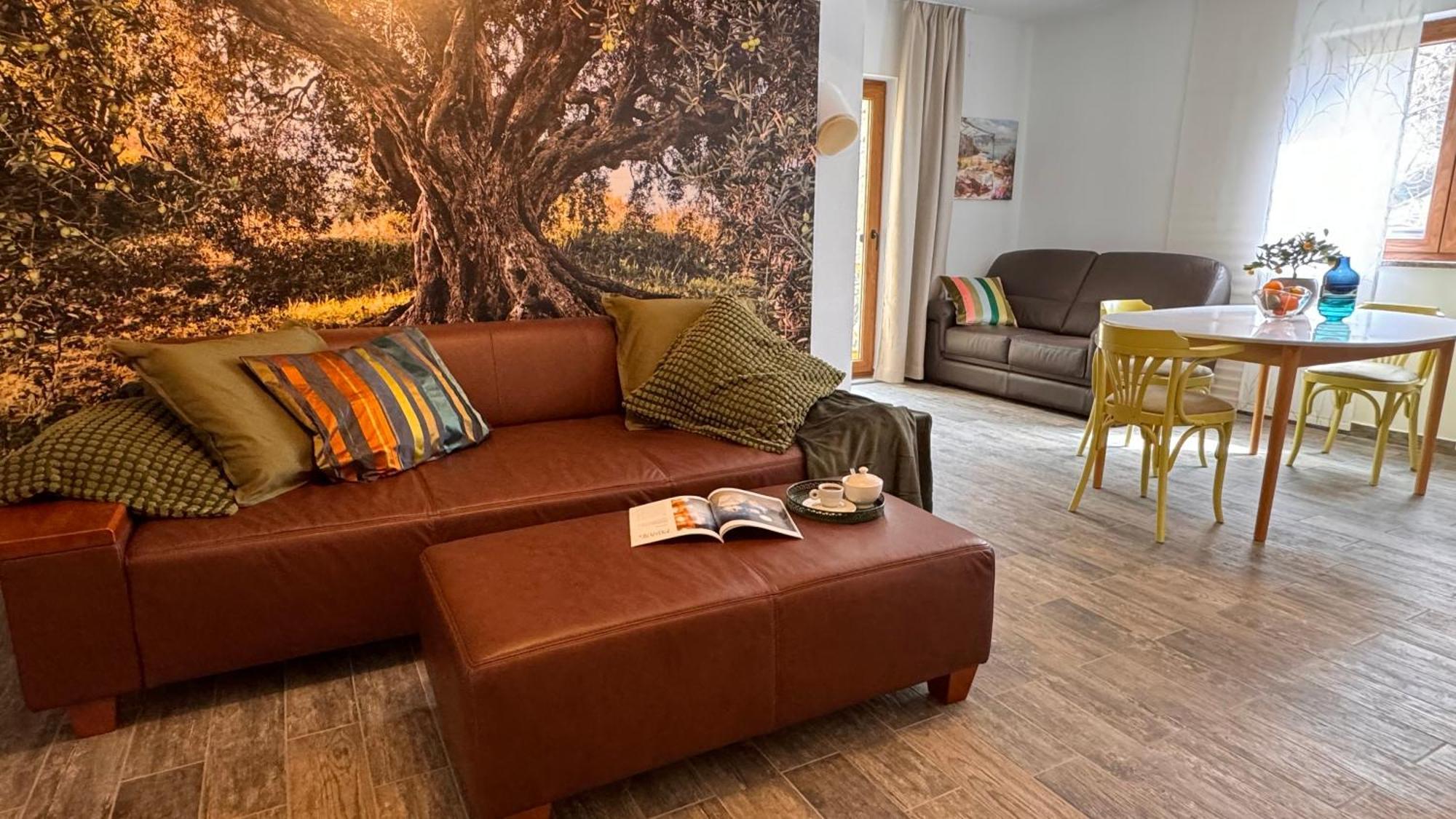 Apartment With A Terrace Forest Home Lullula Veprinac ภายนอก รูปภาพ